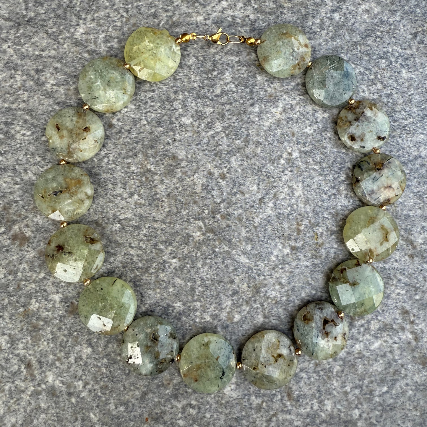 Collar Prenita