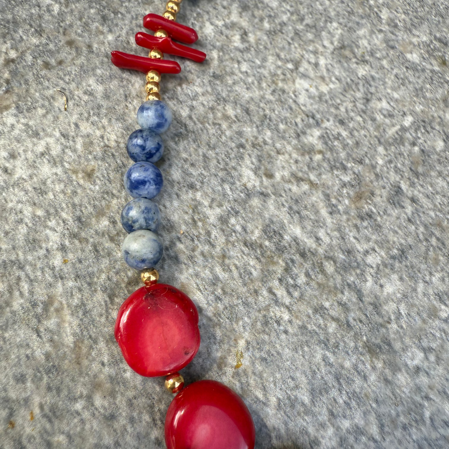 Collar Sodalita y Coral