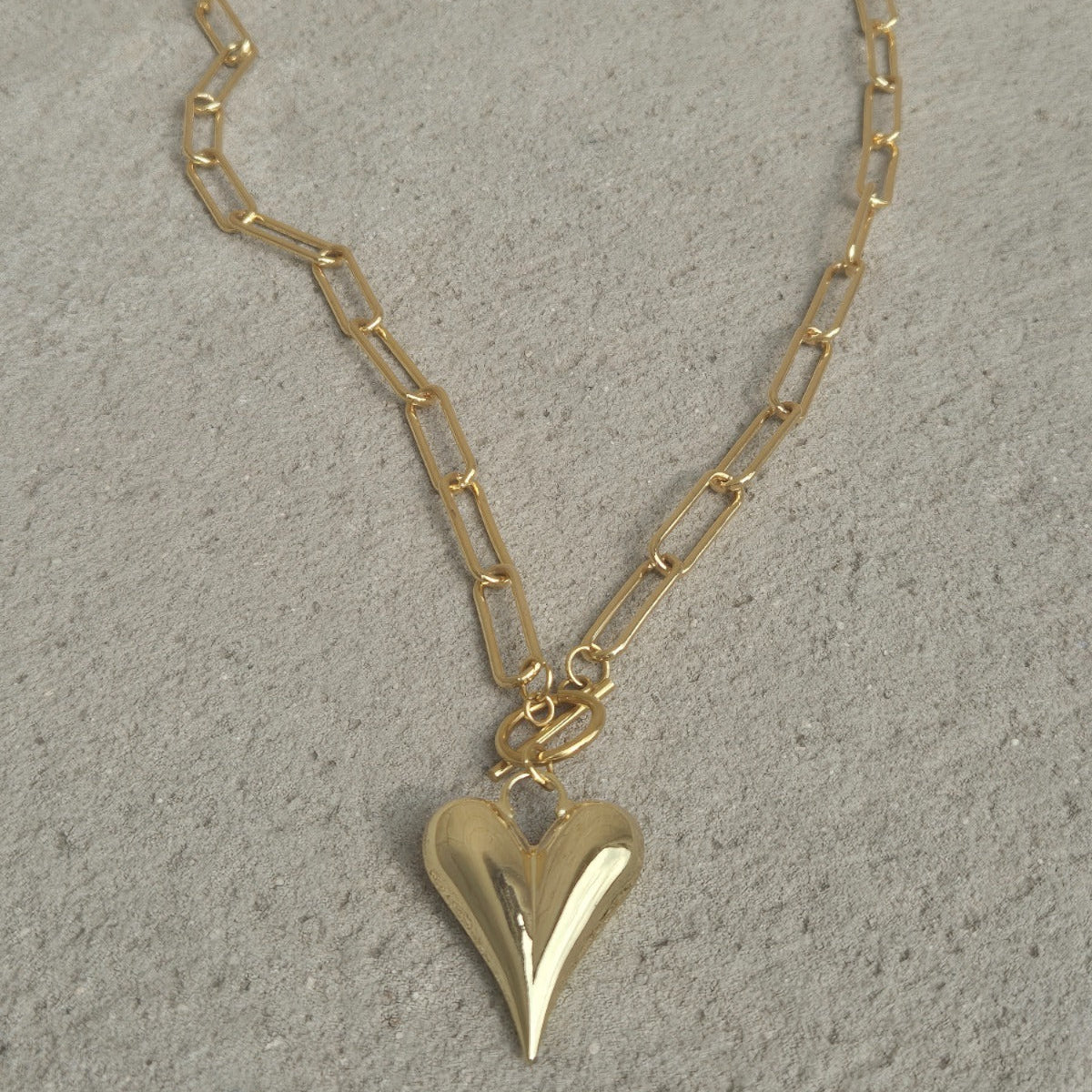 Collar Corazón Dore