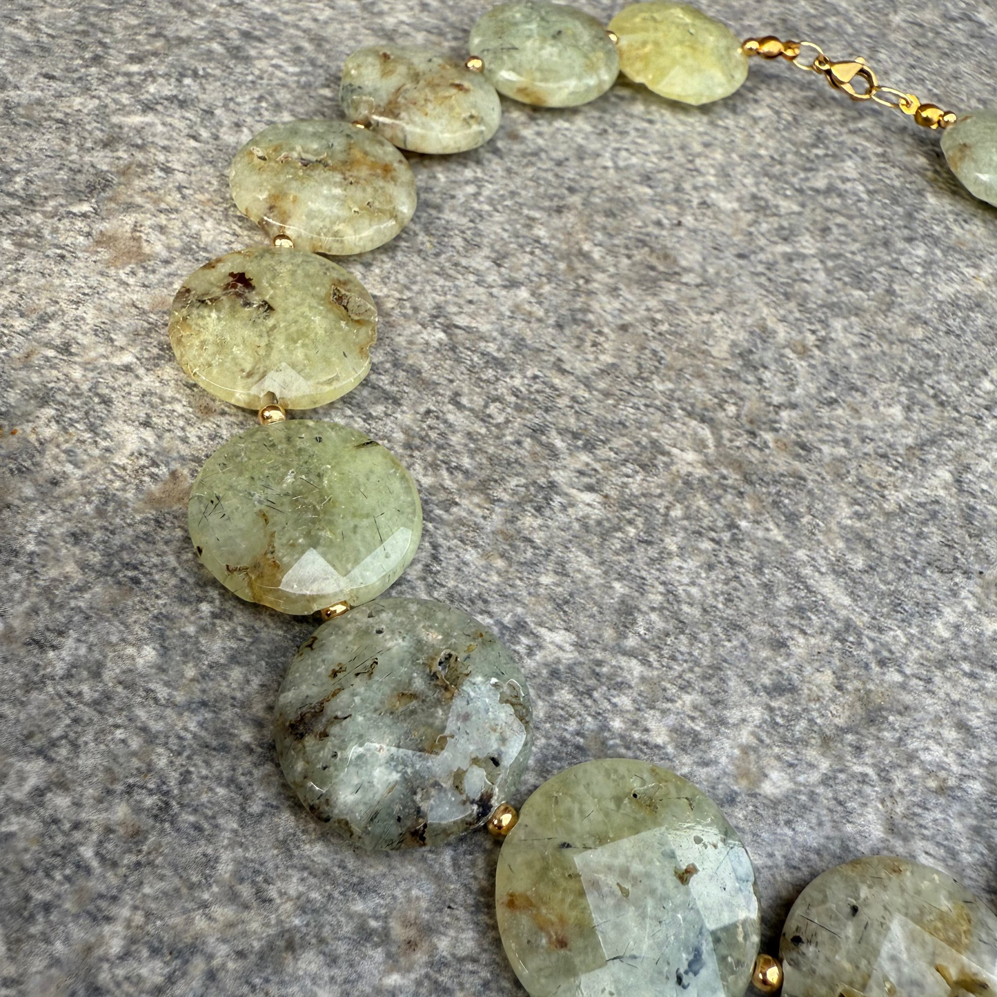 Collar Prenita