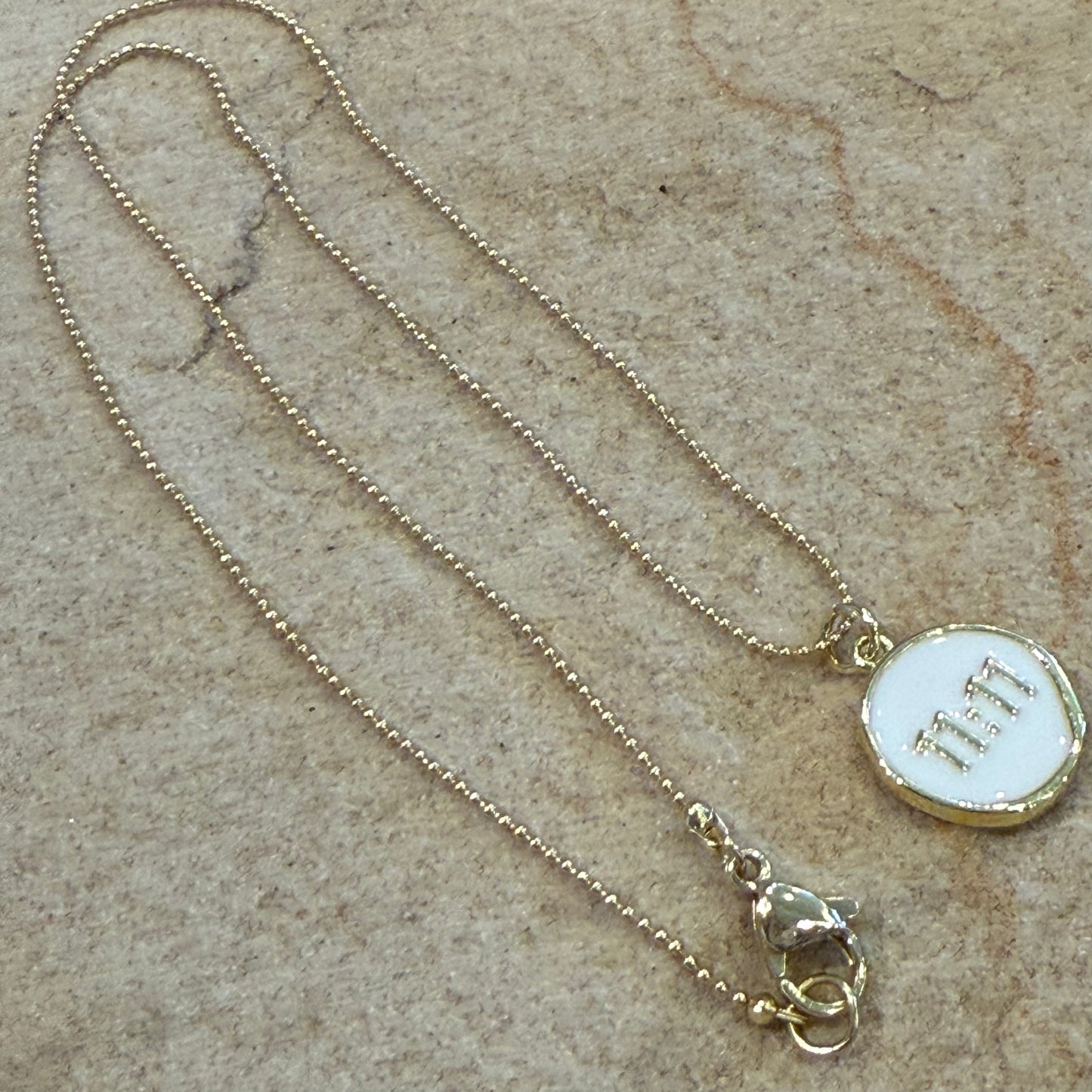 Collar 11:11