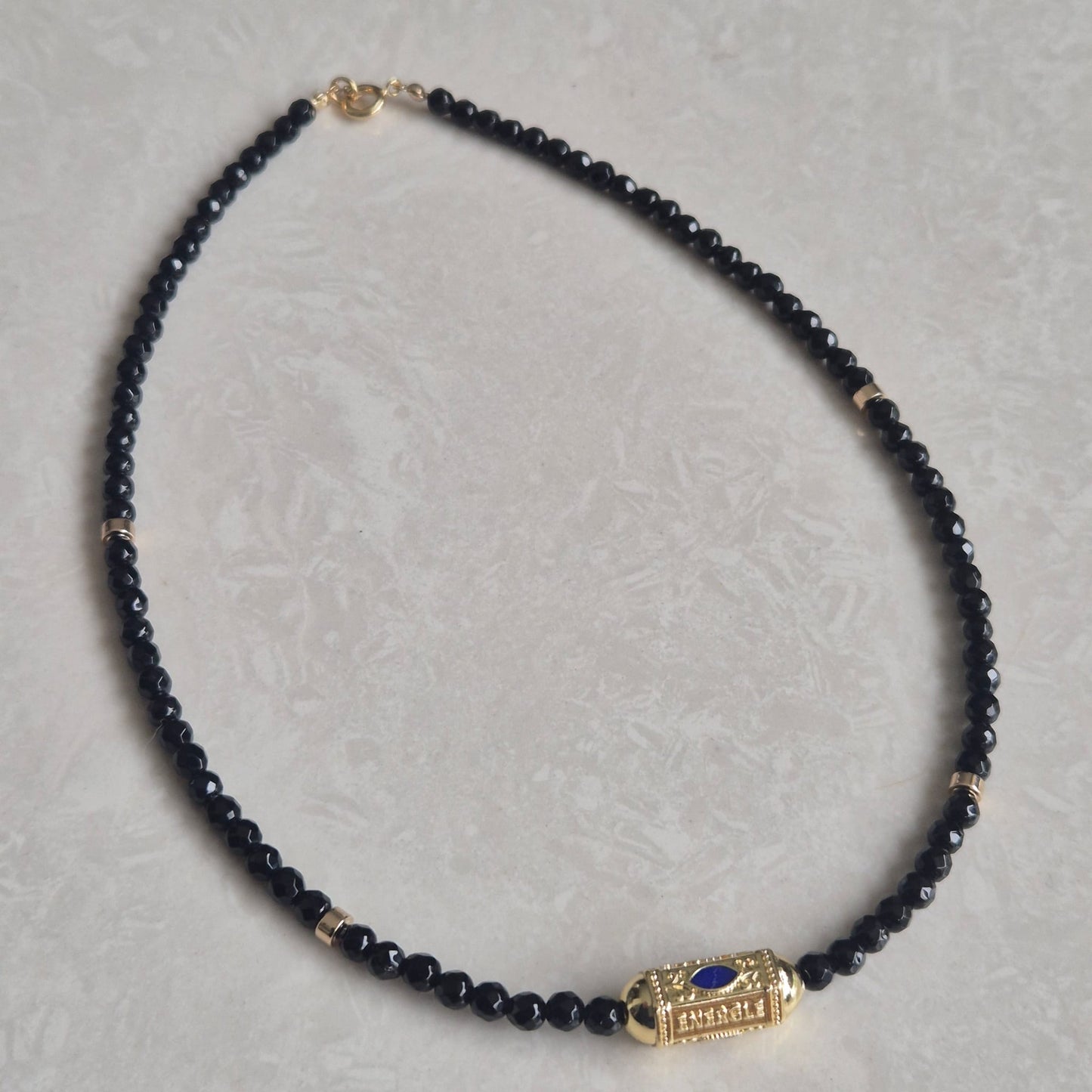 Collar Positive