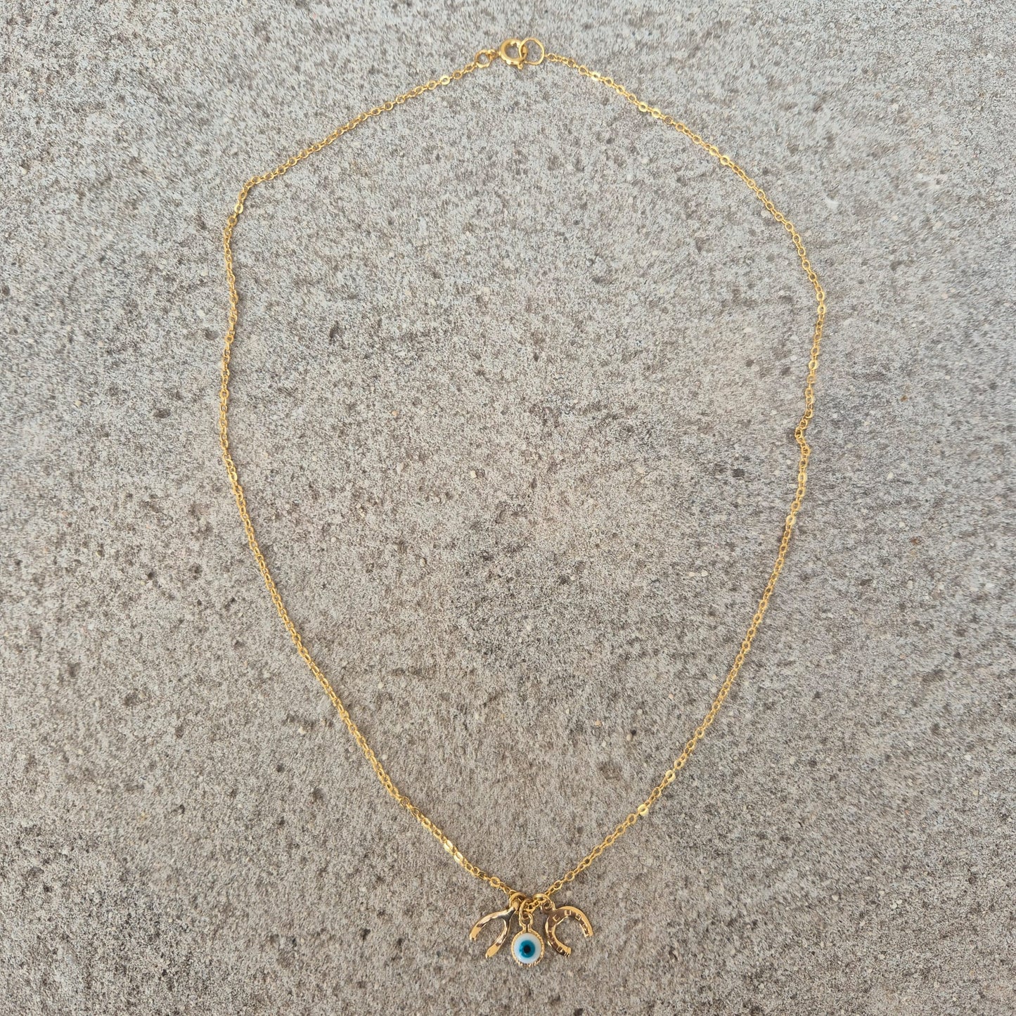 Collar Luck